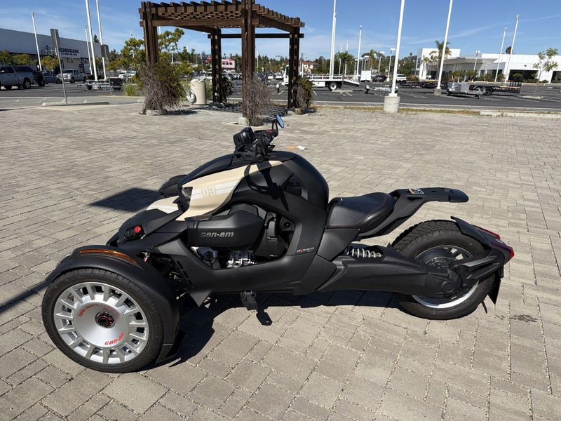 New 2025 Can-Am RYKER RALLY (900 ACE) Image 14