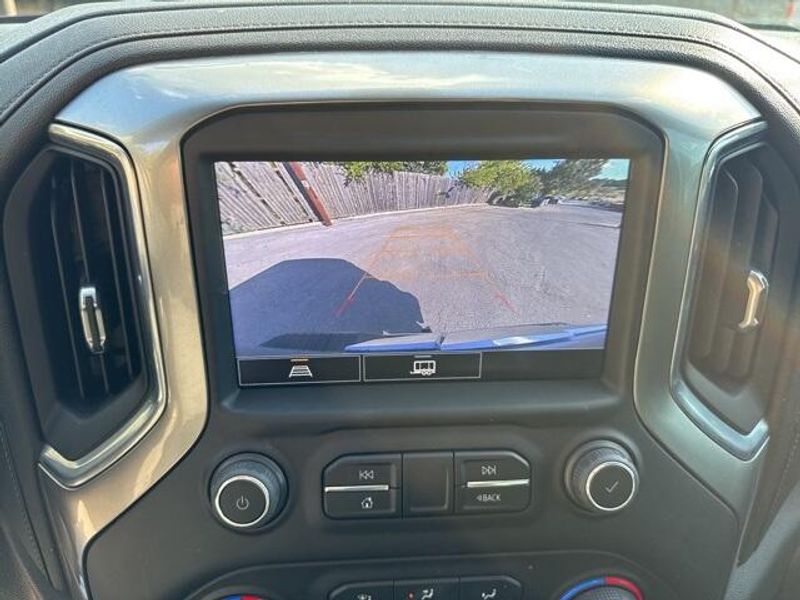 2021 Chevrolet Silverado 1500 LT photo 22