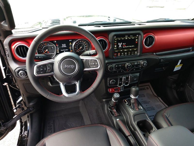 2023 Jeep Gladiator Rubicon 4x4Image 16