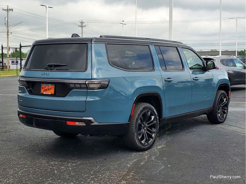 2026 Jeep Grand Wagoneer L Summit Obsidian 4x4