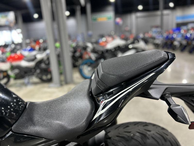 Used 2022 Kawasaki Z900 ABS Image 14