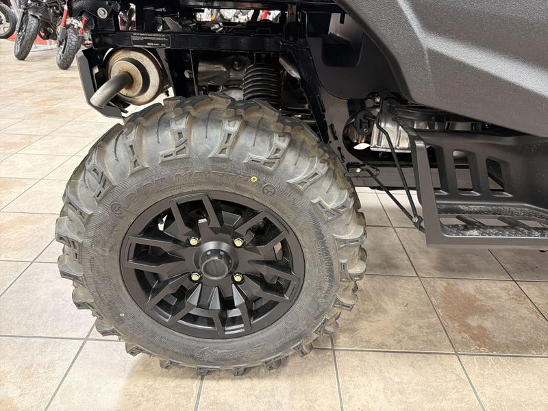 New 2025 Honda PIONEER 1000-6 DLX CREW Image 20
