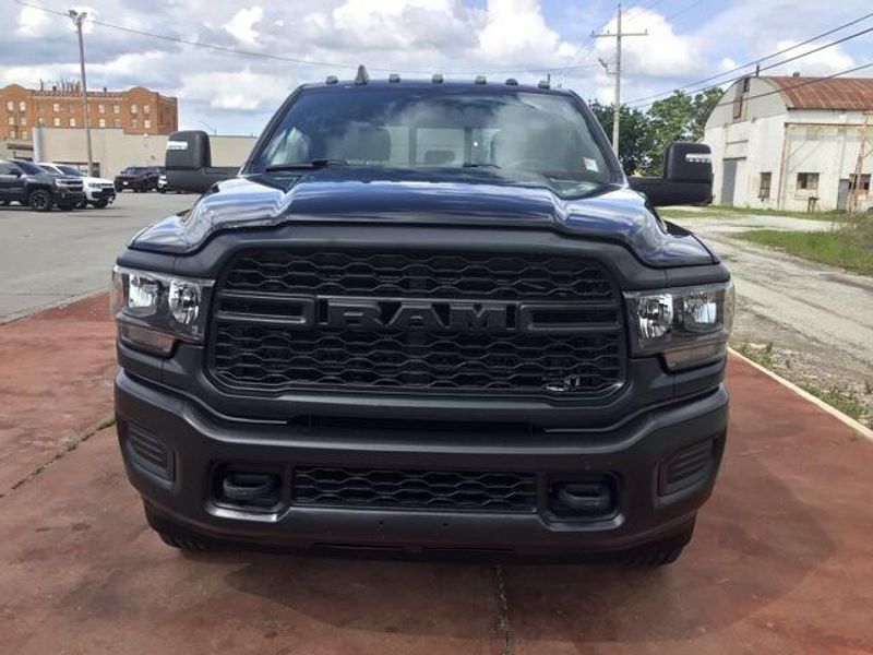 2023 RAM 2500 TradesmanImage 7