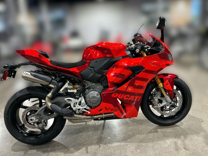New 2027 Ducati PANIGALE V2 MM93 Image 13