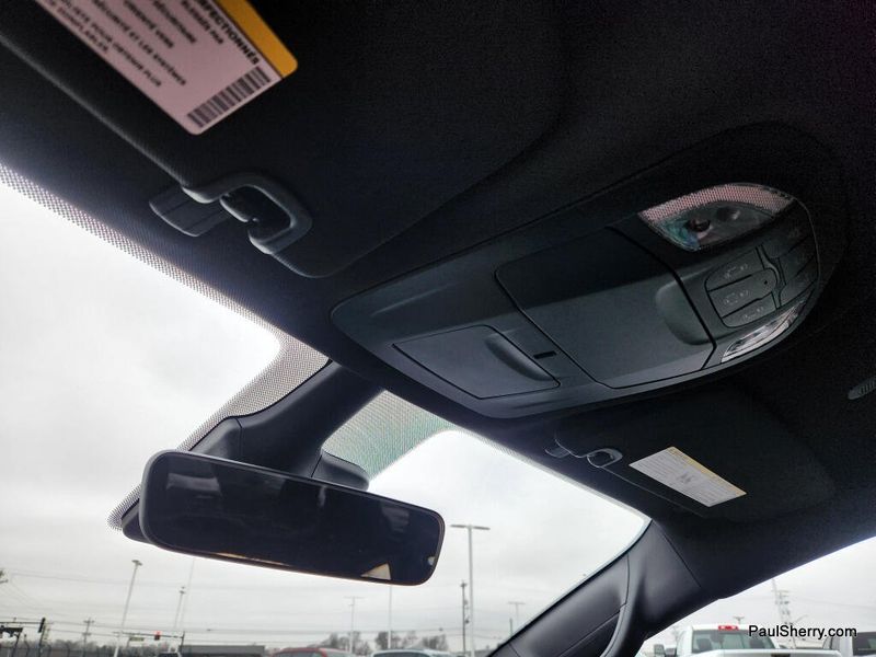 New 2026 Chrysler Voyager Lx