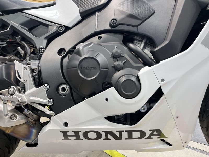 Used 2025 Honda CBR1000RR ABS Image 27