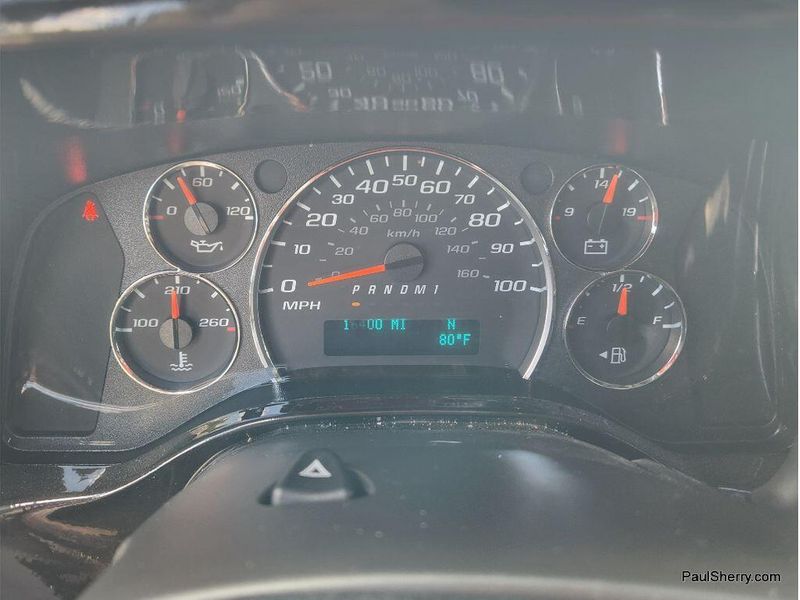 Used 2025 Chevrolet Express Cargo 