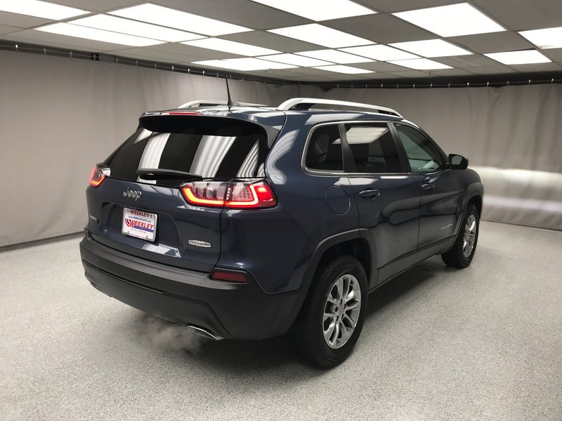 2021 Jeep Cherokee Latitude LuxImage 16