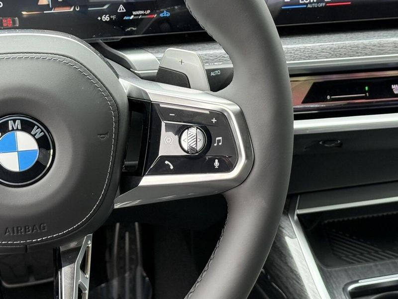2025 BMW 7 Series 760i xDriveImage 24