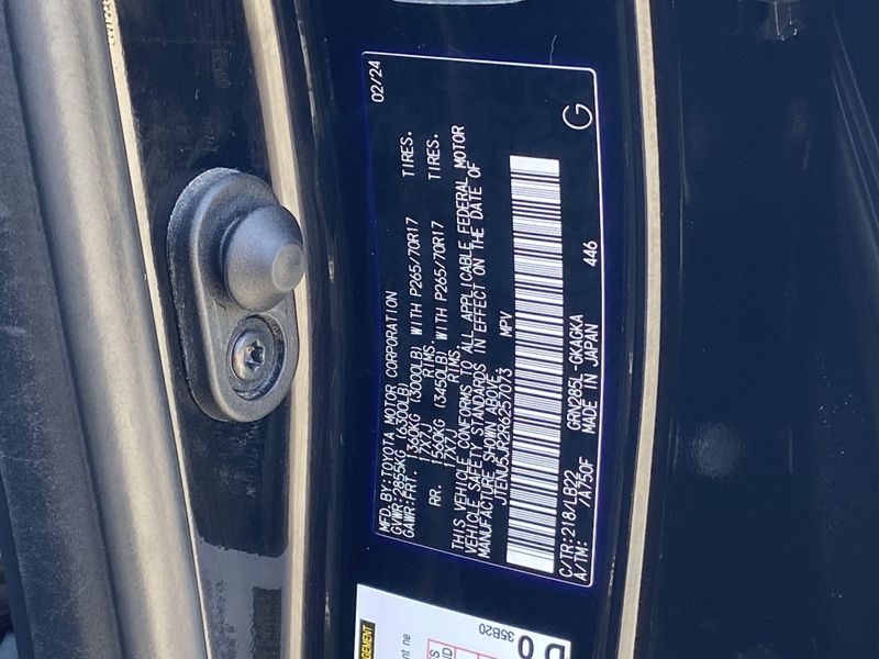 2024 Toyota 4Runner SR5 PremiumImage 33