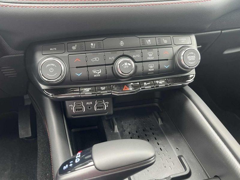New 2025 Dodge Durango R/T Plus AwdImage 22