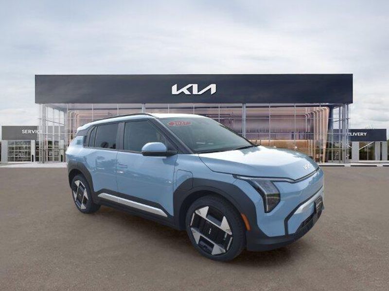 New 2027 Kia EV3 WindImage 11