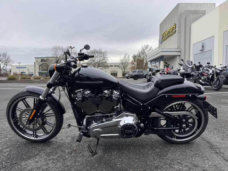 2020 Harley-Davidson Softail Breakout 114 - MIDNIGHT BLUE