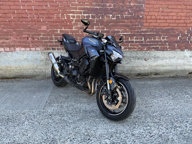 Used 2022 Kawasaki Z 900 ABS 