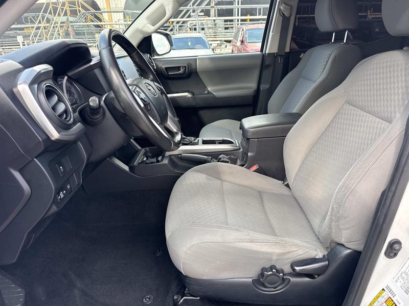 Used 2022 Toyota Tacoma SR5 Double Cab 5' Bed I4 AT (Natl)