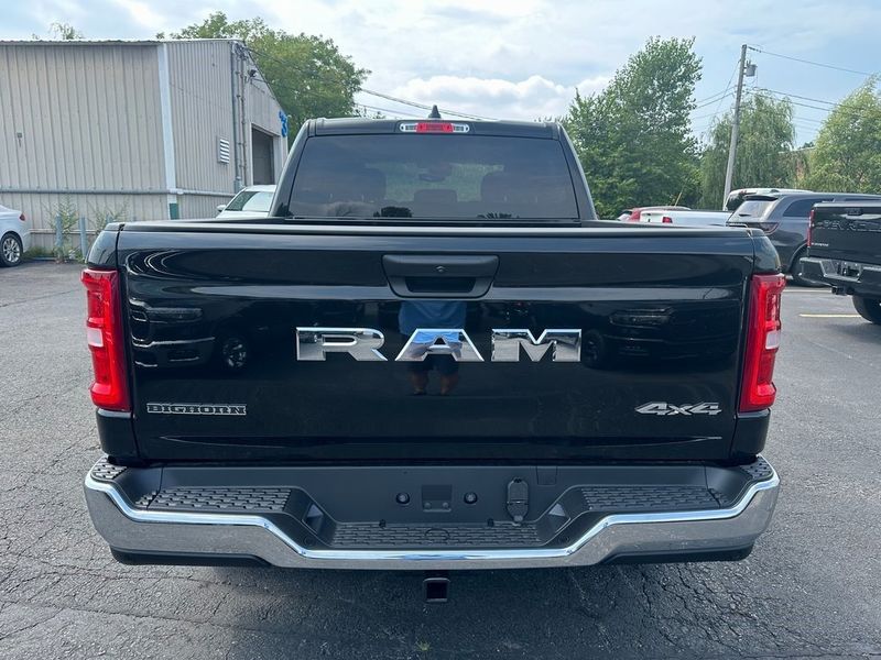 2025 RAM 1500 Big Horn Crew Cab 4x4 5