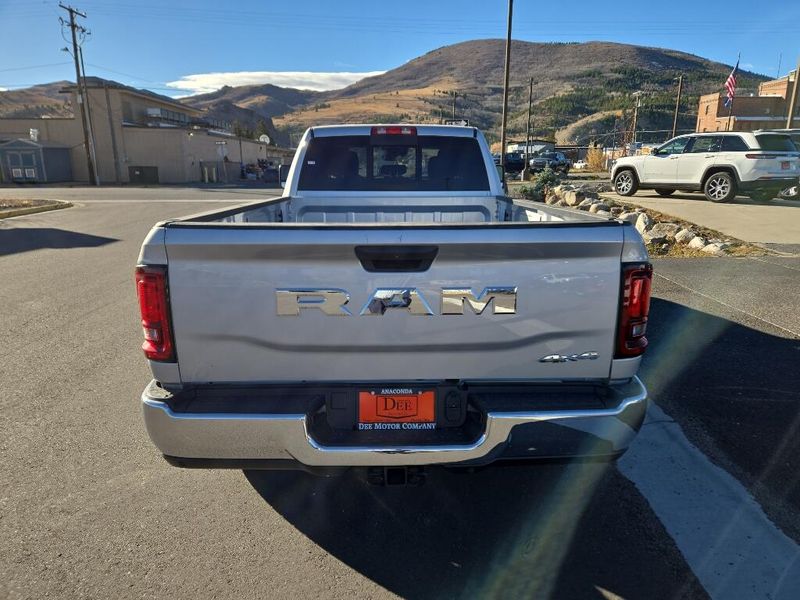 2026 Ram 3500 Tradesman photo 4