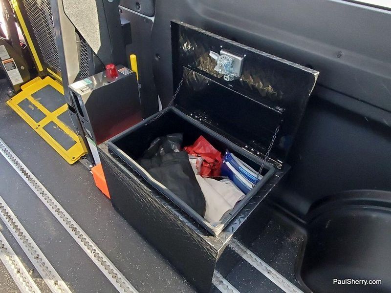 2023 RAM ProMaster 2500 Window Van High RoofImage 40