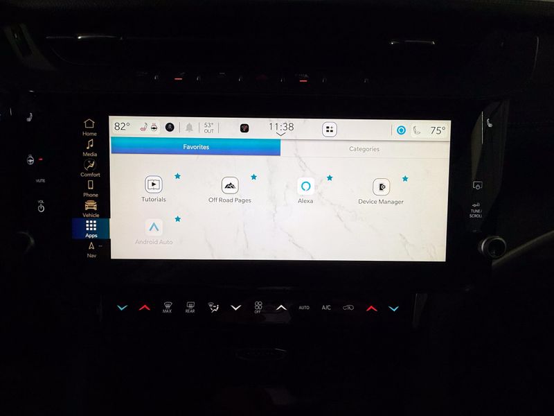 New 2026 Jeep Grand Cherokee L Limited 4x4Image 38