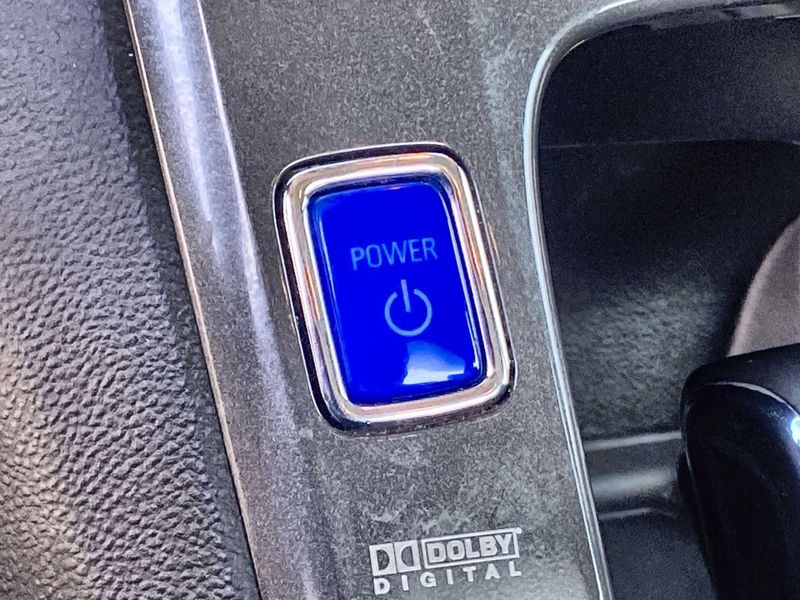 Used 2012 Chevrolet Volt BaseImage 18