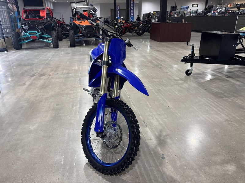 New 2027 Yamaha YZ450F Image 12