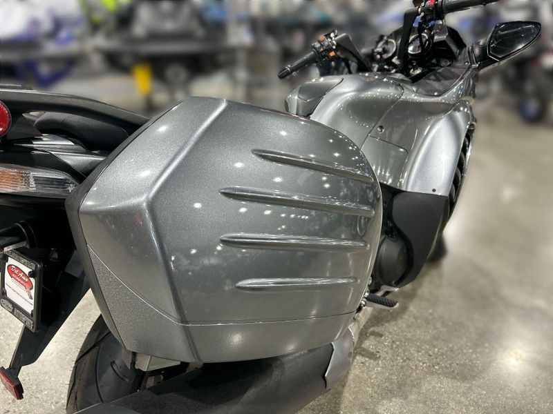 2016 Kawasaki CONCOURS 14 ABS Image 18