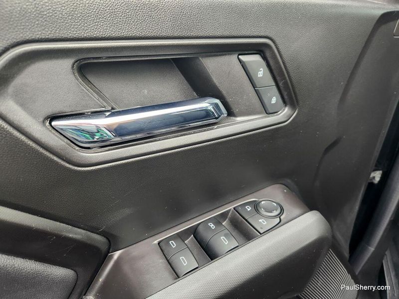 Used 2024 GMC Canyon Elevation