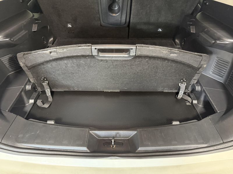 Used 2018 Nissan Rogue SVImage 8