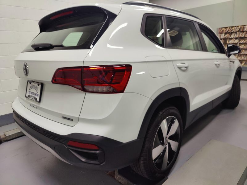 Used 2024 Volkswagen Taos S 4-Motion AWDImage 11