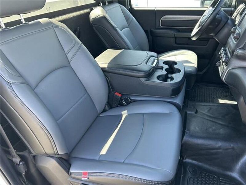 2023 RAM 2500 Tradesman Regular Cab 4x2 8