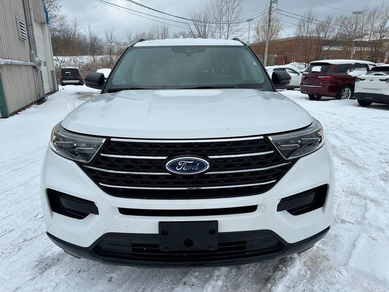 2020 Ford Explorer XLTImage 10