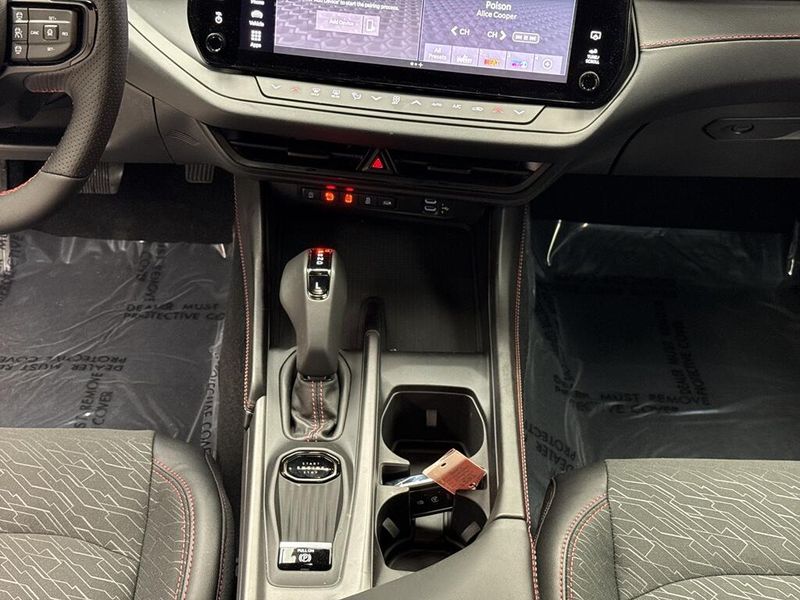 New 2026 Dodge Charger Scat Pack 2-door AwdImage 9