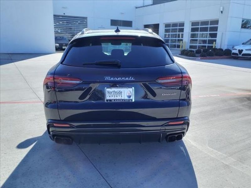 2024 Maserati Grecale Trofeo in a Black exterior color and Rosso/Rossointerior. Northside Imports Houston 281-475-4549 northsideimportshouston.com 