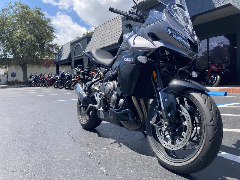 2025 Triumph Tiger Sport 800