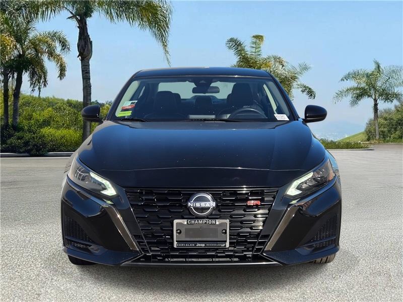 Used 2023 Nissan Altima 2.5 SR AWD Sedan