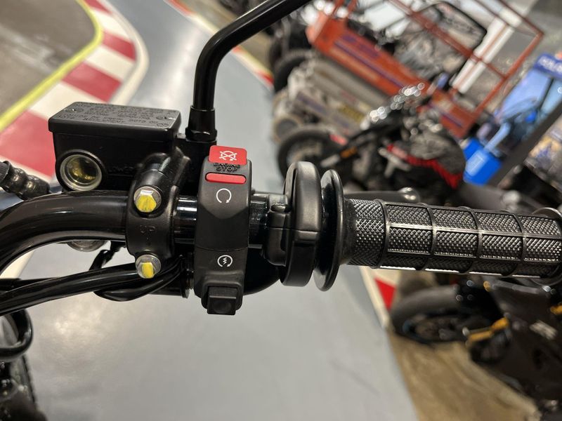 New 2025 Honda XR150L Image 13