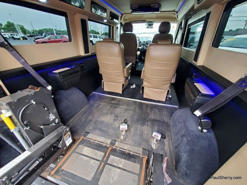 2015 RAM ProMaster 1500 Low RoofImage 3