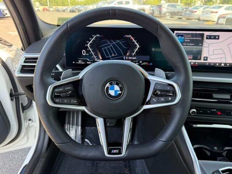 Used 2025 BMW 3 Series 330i xDriveImage 23