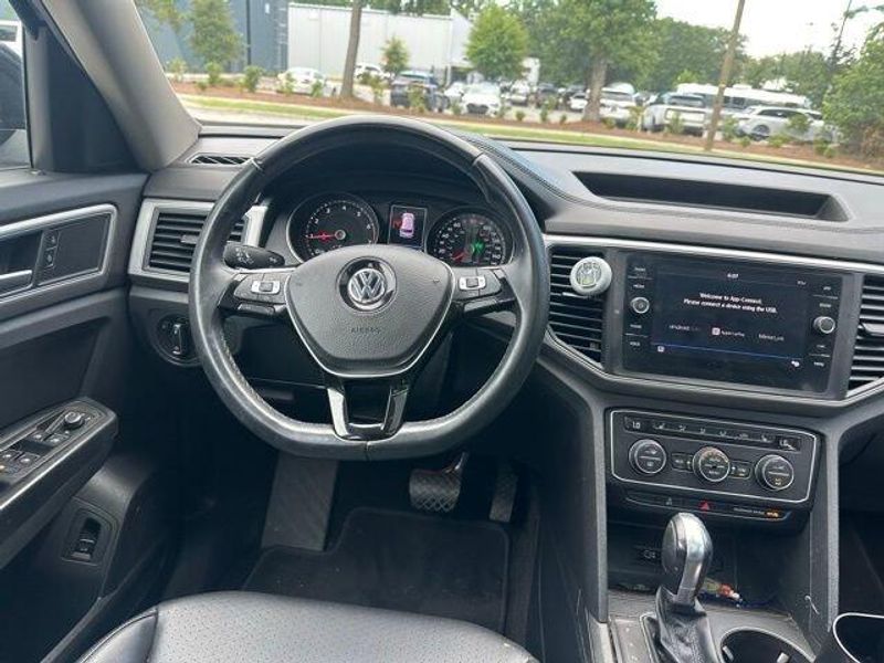 2019 Volkswagen Atlas 2.0T SE w/Technology