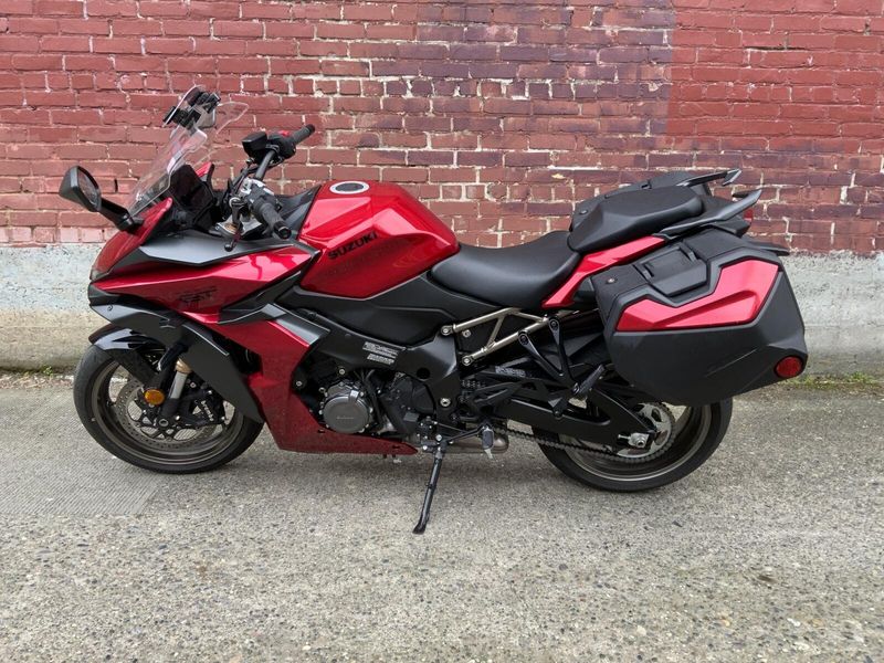 Used 2024 Suzuki GSX1000GT 