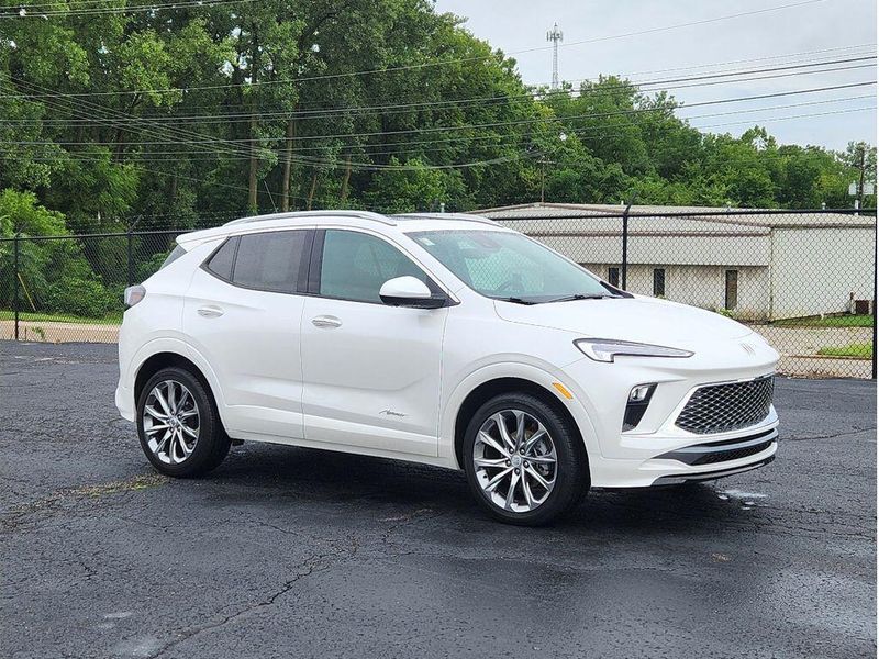 Used 2025 Buick Encore GX Avenir
