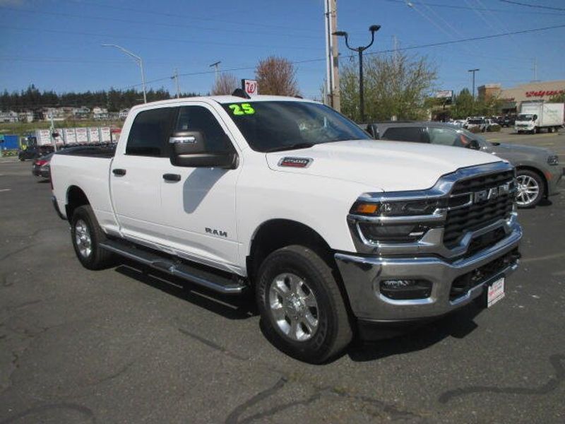 2025 RAM 2500 Big Horn Crew Cab 4x4 6