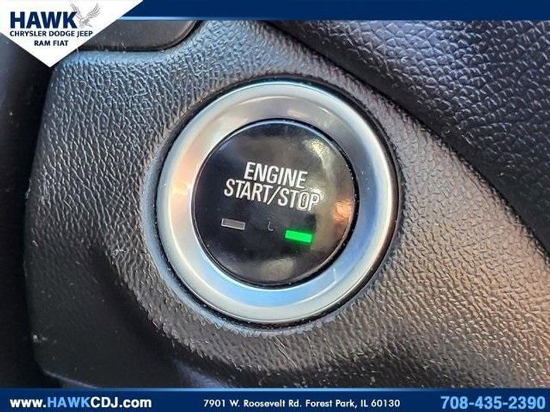 2020 Chevrolet Equinox LT photo 8