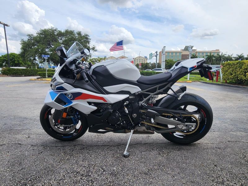 2026 BMW S 1000 RRImage 5