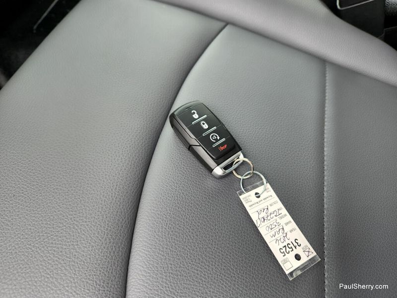 New 2026 RAM 3500 Tradesman Chassis Regular Cab 4x4 84' Ca