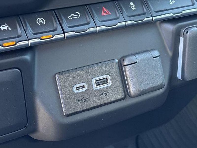 Used 2025 Chevrolet Silverado 1500 Custom Trail BossImage 27