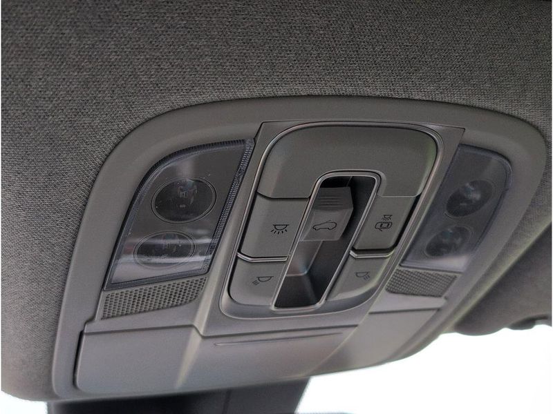 Used 2020 Hyundai Santa Fe LimitedImage 26