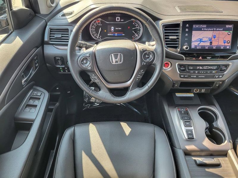 2022 Honda Ridgeline RTL-E photo 13