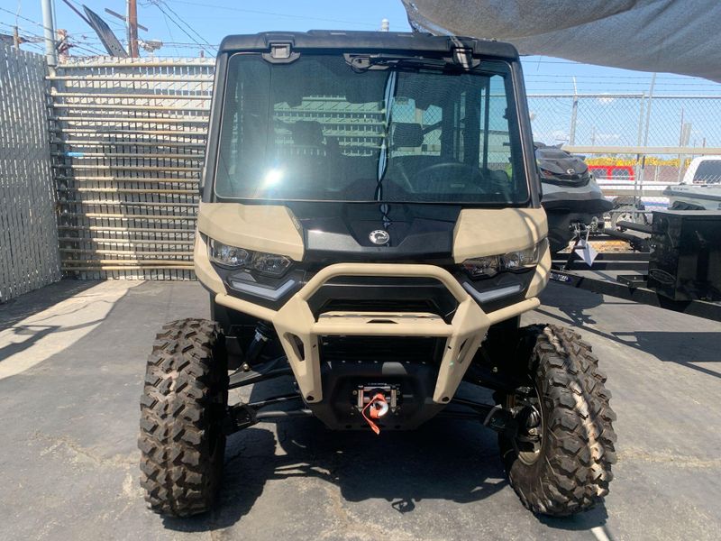 New 2025 Can-Am DEFENDER MAX LIMITED CAB HD10 Image 14