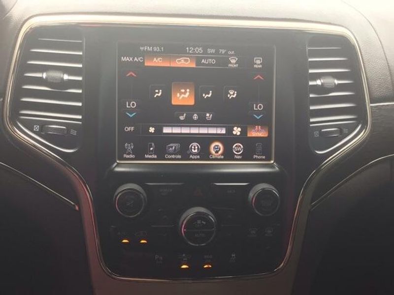 Used 2014 Jeep Grand Cherokee SummitImage 15